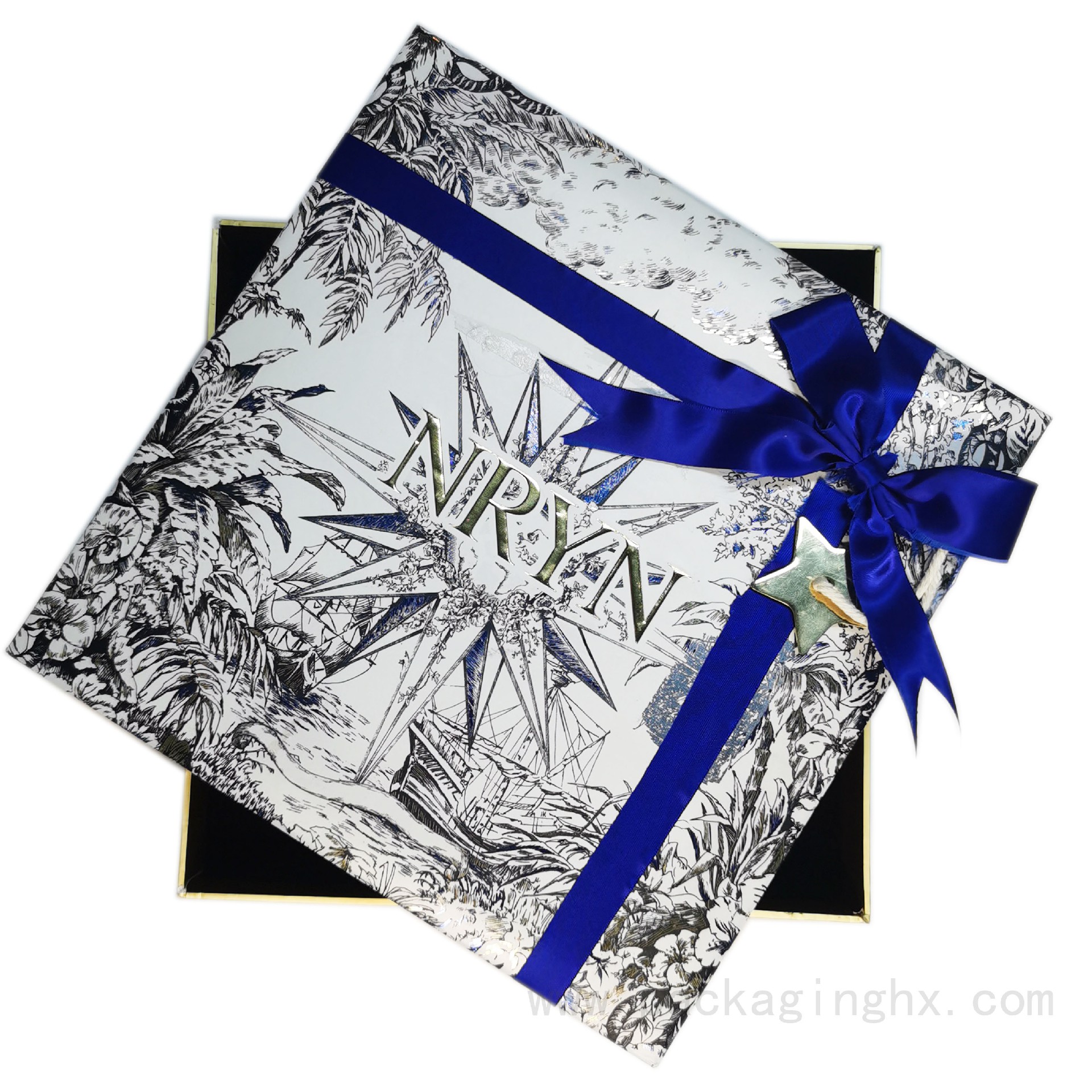 Luxurious Top and Bottom Lid Gift Box with Ribbon Bow